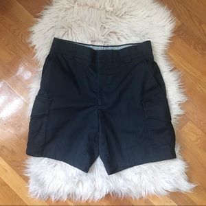 Blauer Men’s Black Cargo Shorts Size 34